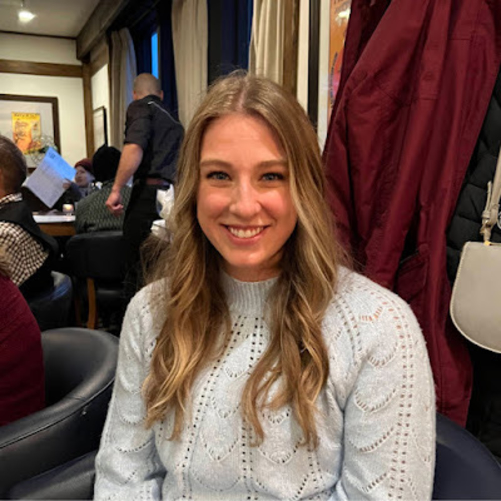 Meet your Posher, Rebecca